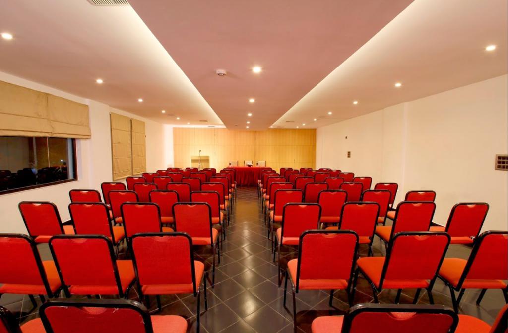 Mayura Inn Hotel Thrissur Exterior photo